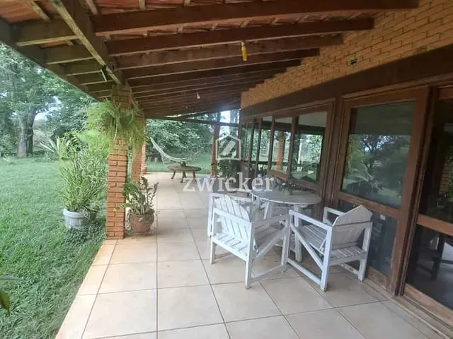 Chácara com 110m² 6 quartos e 5 banheiros, à venda, no bairro Tibiriçá em Bauru