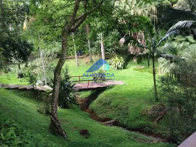 Chácara com 48400m² 4 quartos e 1 banheiro, à venda, no bairro Zona Rural em Monteiro Lobato