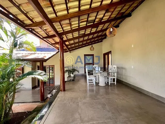 Chácara com 5000m² 4 quartos e 4 banheiros, à venda, no bairro Condomínio Alto da Boa Vista em Senador Canedo
