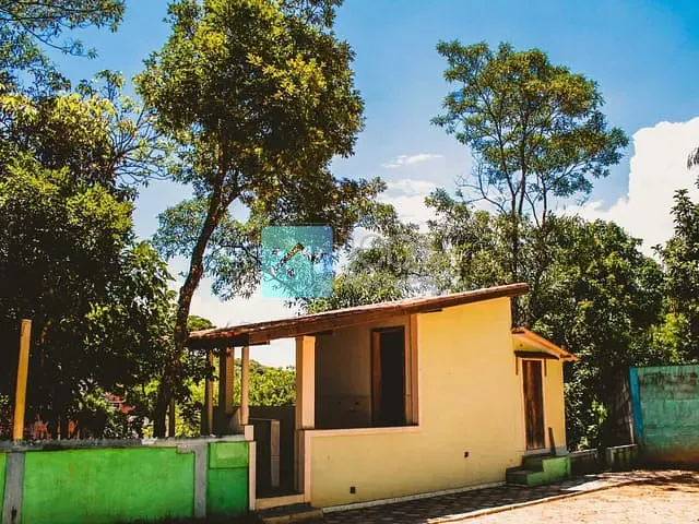 Chácara com 9000m² 3 quartos e 5 banheiros, à venda, no bairro Zona Norte em São José dos Campos