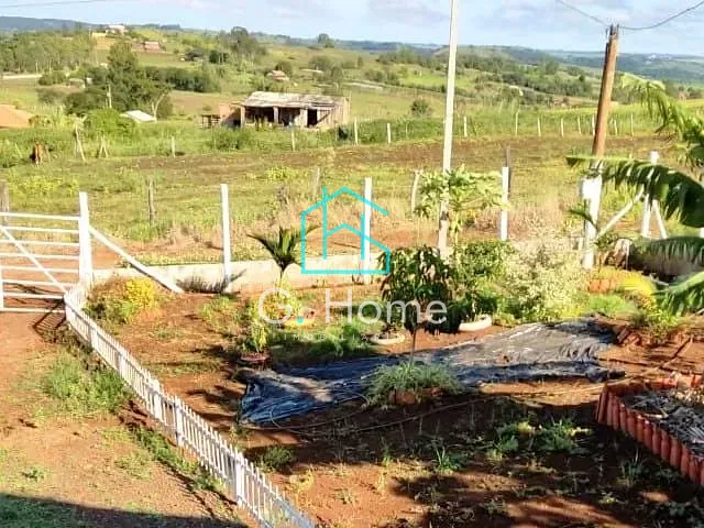 Chácara com 1070m² 2 quartos e 2 banheiros, à venda, no bairro Rural em Jataizinho