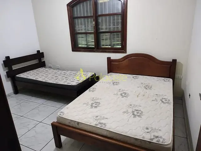 Chácara com 24000m² 2 quartos e 2 banheiros, à venda, no bairro Pinga em Pindamonhangaba