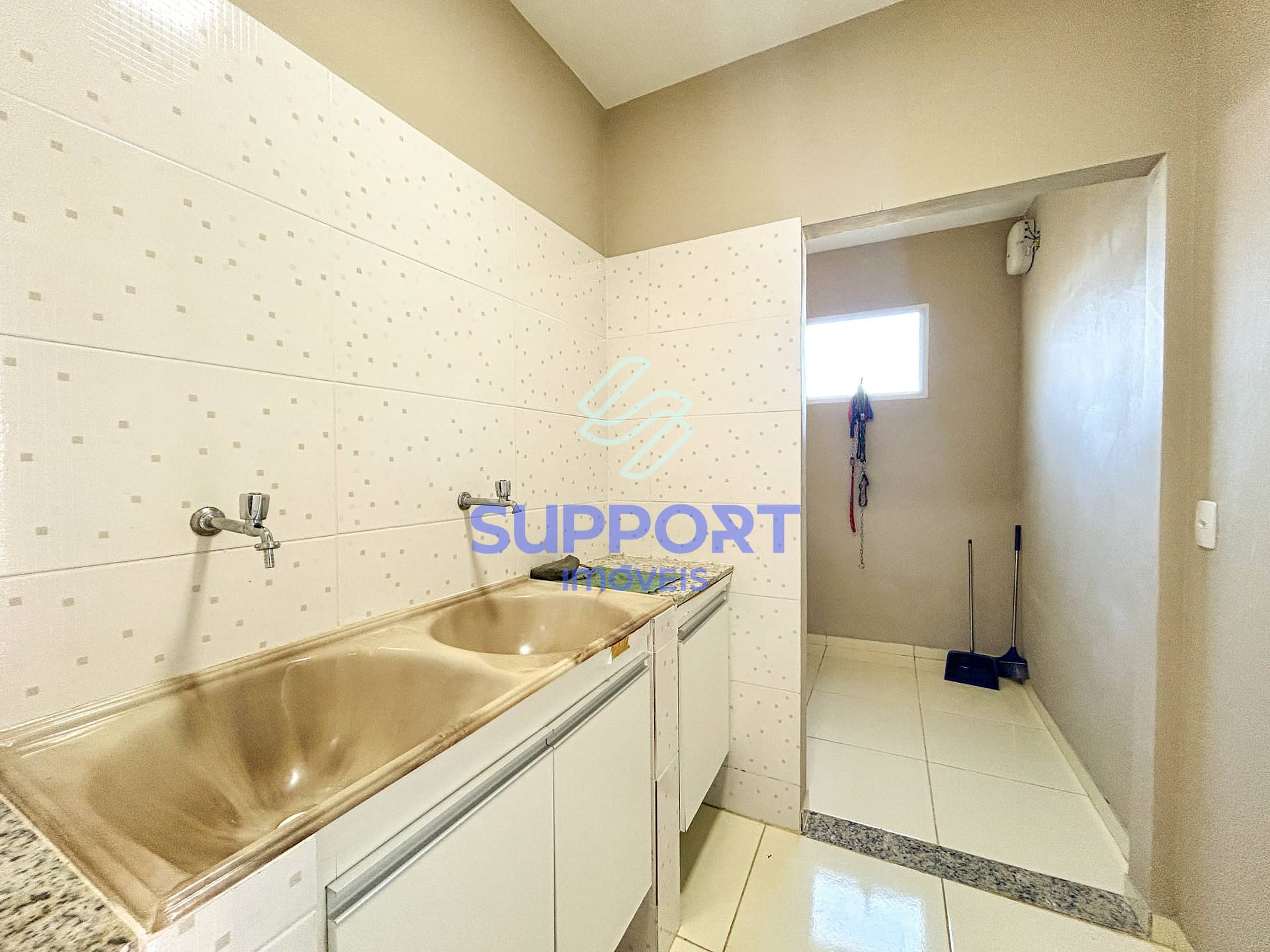 Chácara à venda com 1 quarto, 2500m² - Foto 6