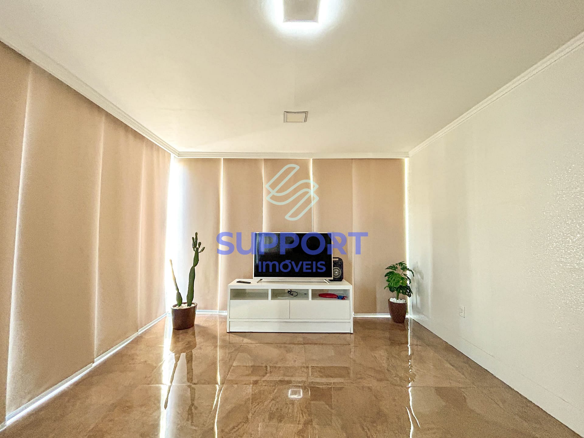 Chácara à venda com 1 quarto, 2500m² - Foto 13