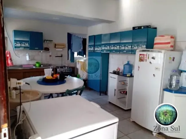 Chácara com 250m² 4 quartos e 2 banheiros, à venda, no bairro Carafá em Votorantim