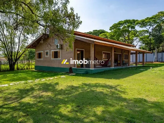 Chácara com 2000m² 7 quartos e 5 banheiros, à venda, no bairro Chácaras Sol Nascente em Mogi Mirim