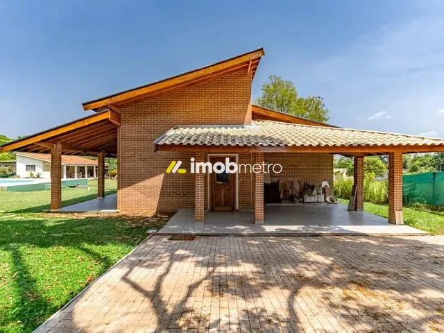 Chácara com 2000m² 7 quartos e 5 banheiros, à venda, no bairro Chácaras Sol Nascente em Mogi Mirim