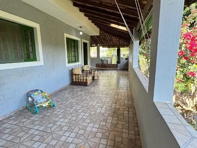 Chácara com 1600m² 3 quartos e 2 banheiros, à venda, no bairro Jardim Costão em Santa Branca