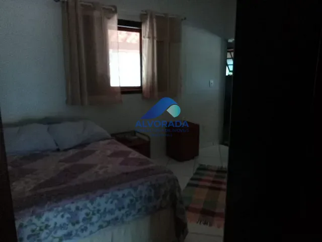 Chácara com 20000m² 4 quartos e 3 banheiros, à venda, no bairro Chácara Ipês em Caçapava