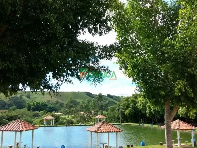 Chácara com 40000m² 13 quartos e 23 banheiros, à venda, no bairro BARAO DE IBITINGA em Socorro