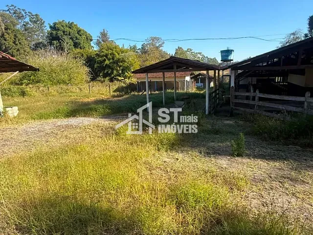 Chácara com 40000m² 4 quartos e 4 banheiros, à venda, no bairro REFUGIO BELA VISTA em Caldas