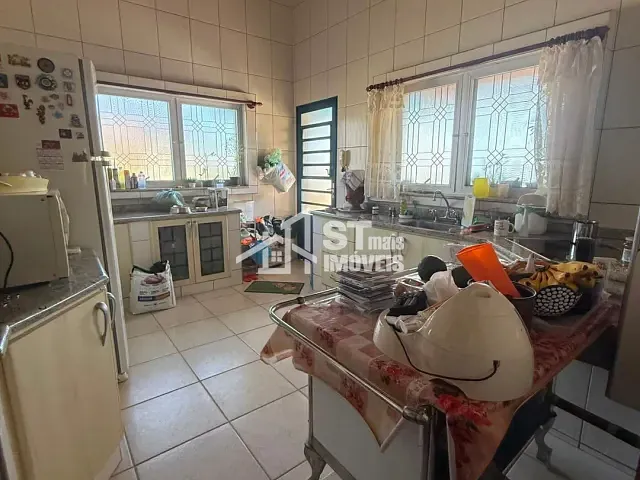 Chácara com 40000m² 4 quartos e 4 banheiros, à venda, no bairro REFUGIO BELA VISTA em Caldas