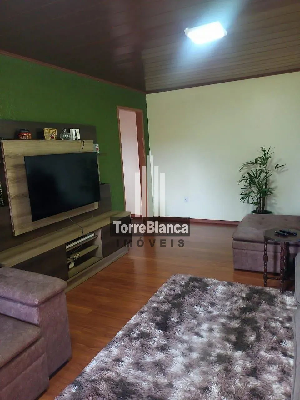 Chácara, 3 quartos, 240 m² - Foto 2