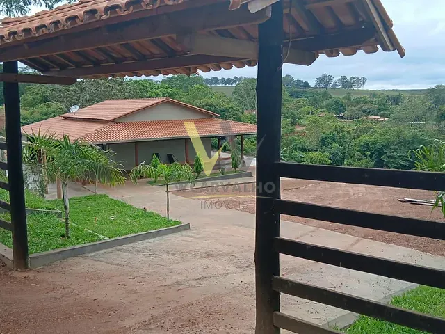 Chácara com 10000m² 3 quartos e 3 banheiros, à venda, no bairro Joanápolis em Anápolis