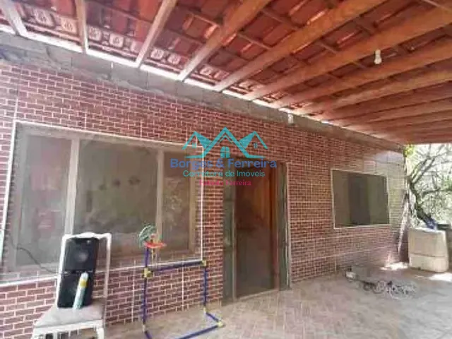 Chácara com 1500m² 2 quartos e 2 banheiros, à venda, no bairro Carafá em Votorantim