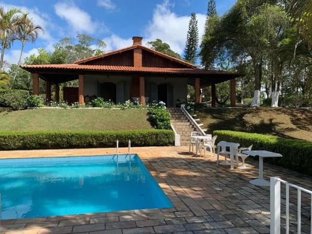 Chácara com 3200m² 3 quartos e 3 banheiros, à venda, no bairro Pununduva em Cotia