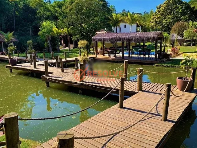 Chácara com 9060m² 5 quartos e 7 banheiros, à venda, no bairro Chácaras Guanabara em Guararema