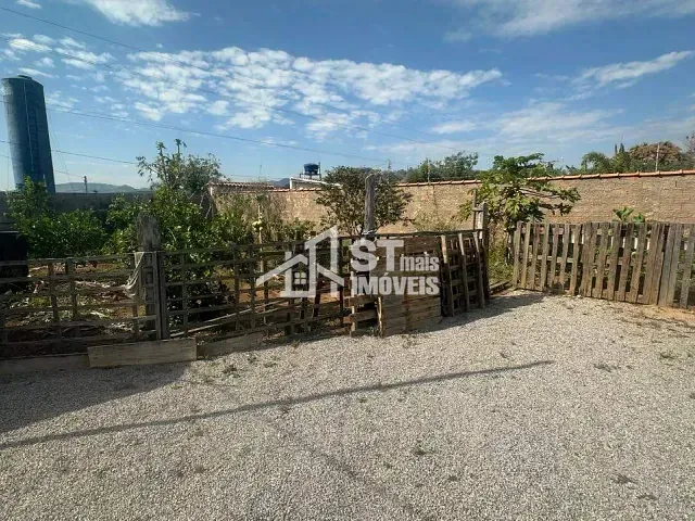 Chácara com 1300m² 2 quartos e 1 banheiro, à venda, no bairro Área Rural De Andradas em Andradas