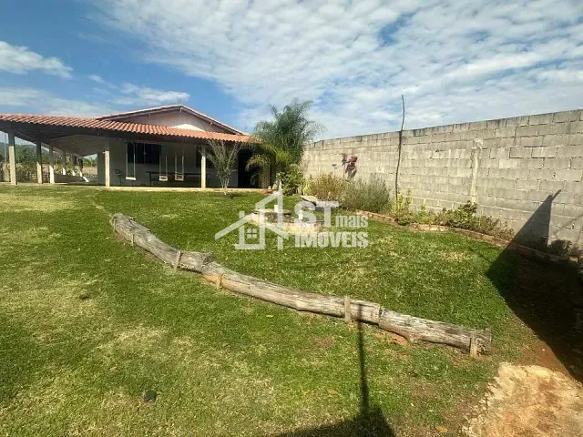 Chácara com 1300m² 2 quartos e 1 banheiro, à venda, no bairro Área Rural De Andradas em Andradas