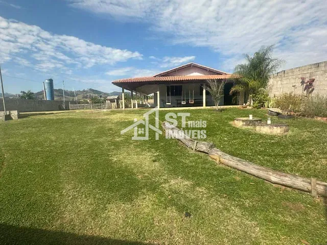 Chácara com 1300m² 2 quartos e 1 banheiro, à venda, no bairro Área Rural De Andradas em Andradas