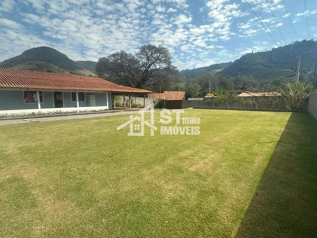 Chácara com 1300m² 2 quartos e 1 banheiro, à venda, no bairro Área Rural De Andradas em Andradas