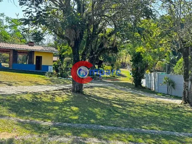 Chácara com 9570m² 4 quartos e 2 banheiros, à venda, no bairro Mascatinho em Nazaré Paulista
