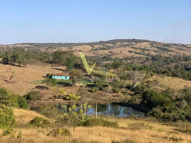 Chácara com 20000m² 2 quartos e 2 banheiros, à venda, no bairro Zona Rural em Anápolis