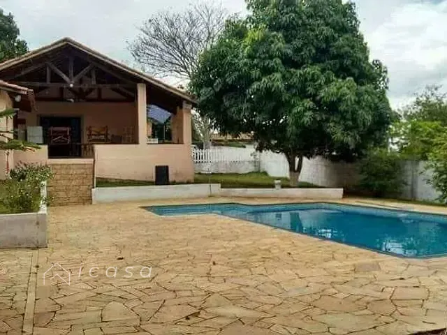 Chácara com 1000m² 3 quartos e 2 banheiros, à venda, no bairro Tijuco Preto em Caçapava