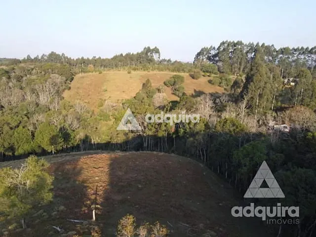 Chácara com 48400m² 2 quartos e 1 banheiro, à venda, no bairro Zona Rural em Ponta Grossa