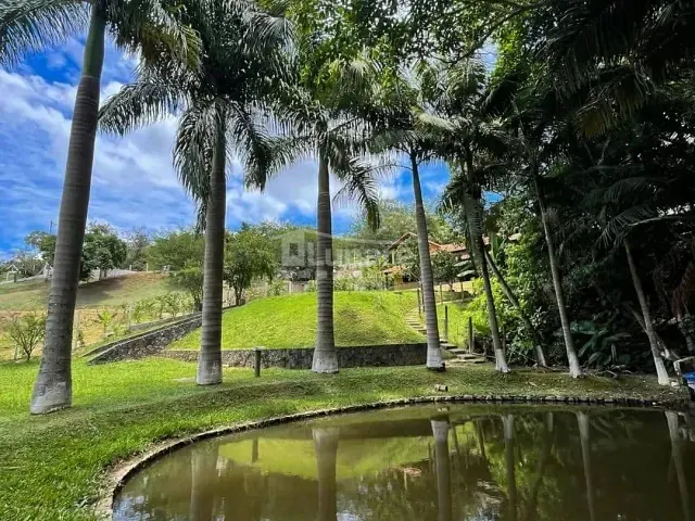 Chácara com 3200m² 2 quartos e 2 banheiros, à venda, no bairro nogueira em Guararema