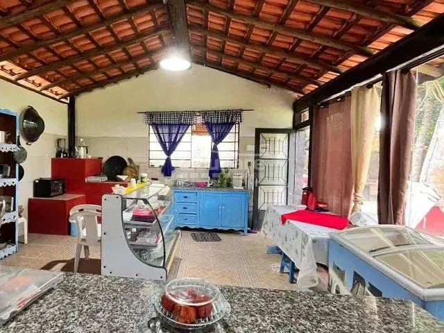 Chácara com 3200m² 2 quartos e 2 banheiros, à venda, no bairro nogueira em Guararema