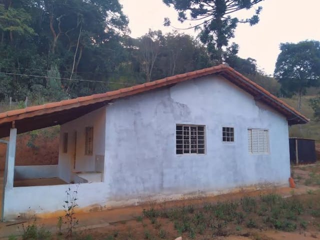Chácara com 2028m², à venda, no bairro Pessegueiro  em Cambuí