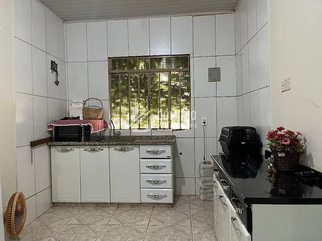 Chácara com 5500m² 3 quartos e 2 banheiros, à venda, no bairro Zona Rural em Uberaba