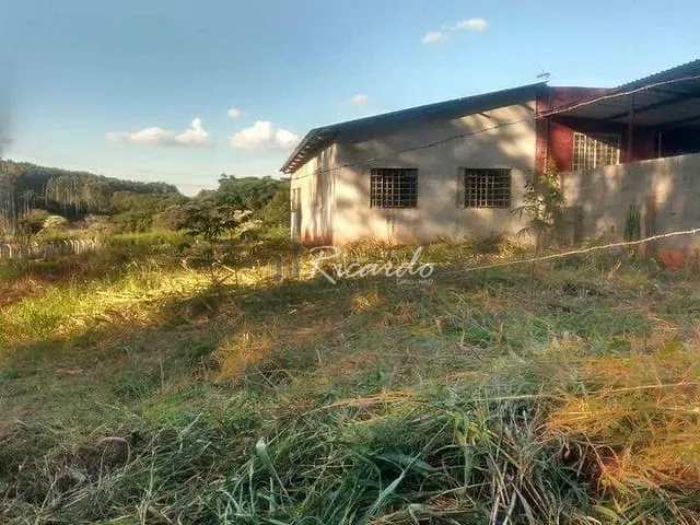 Chácara com 1500m² 1 quarto e 1 banheiro, à venda, no bairro Colônia esperança em Arapongas