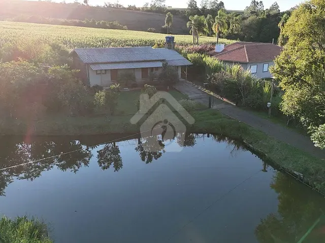Chácara com 3082m² 3 quartos e 1 banheiro, à venda, no bairro Zona Rural em Fazenda Vilanova