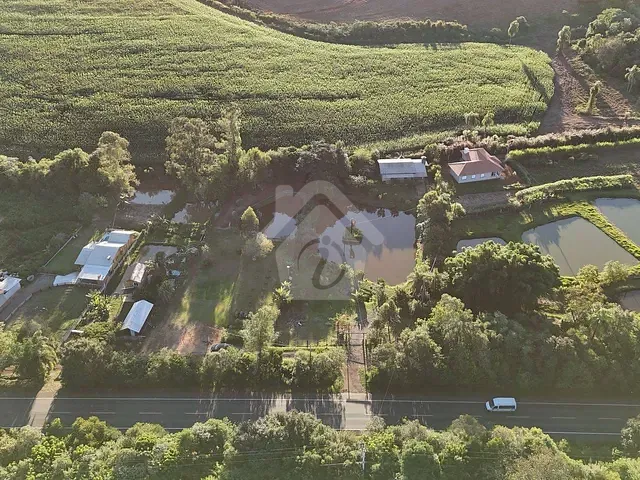 Chácara com 3082m² 3 quartos e 1 banheiro, à venda, no bairro Zona Rural em Fazenda Vilanova