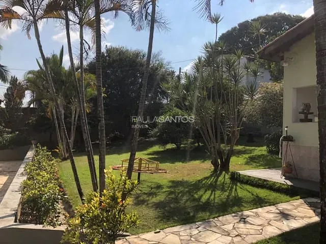Chácara com 2250m² 6 quartos e 4 banheiros, à venda, no bairro Jardim Celeste em Sorocaba