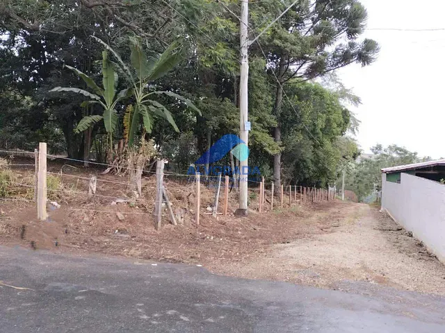 Chácara com 4000m² 2 quartos e 1 banheiro, à venda, no bairro Sapé I em Caçapava