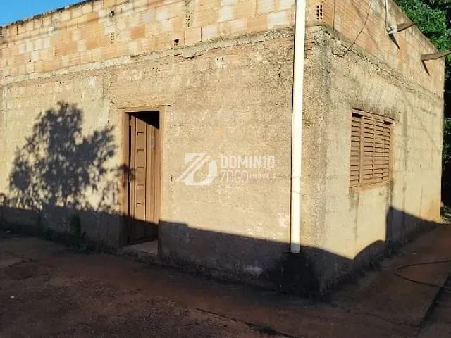 Chácara com 3000m² 2 quartos e 1 banheiro, à venda, no bairro Chácaras Morada do Verde em Uberaba
