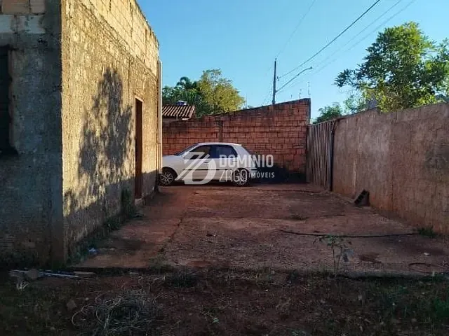 Chácara com 3000m² 2 quartos e 1 banheiro, à venda, no bairro Chácaras Morada do Verde em Uberaba