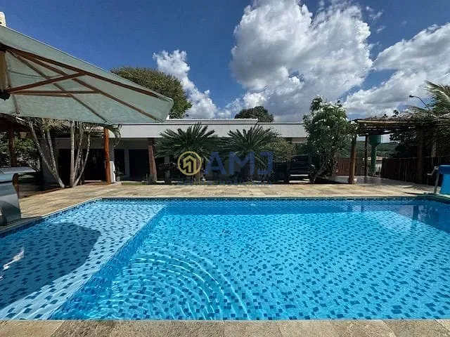 Chácara com 1200m² 3 quartos e 3 banheiros, à venda, no bairro Countryville em Hidrolândia