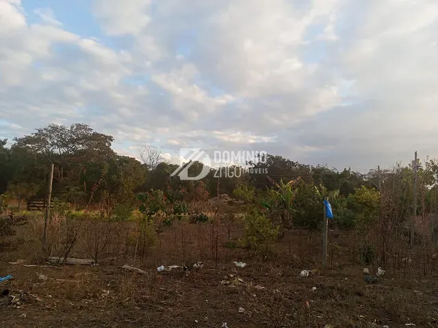 Chácara com 6000m² 3 quartos e 1 banheiro, à venda, no bairro Santa Fé em Uberaba
