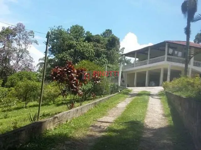 Chácara 4 quartos e 4 banheiros, à venda, no bairro Batistini em São Bernardo do Campo