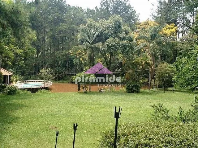 Chácara com 10000m² 4 quartos e 4 banheiros, à venda, no bairro Torrão de Ouro II em São José Dos Campos