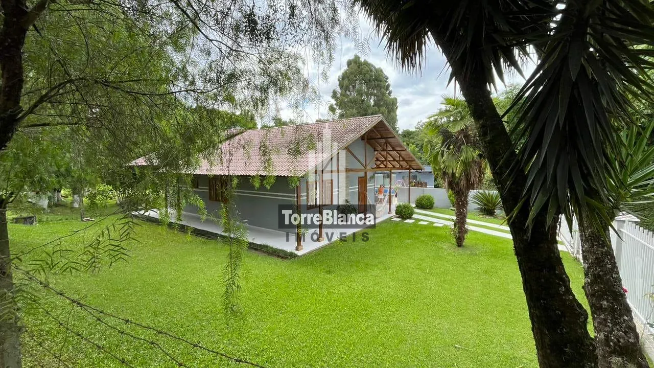 Chácara, 3 quartos, 2700 m² - Foto 2