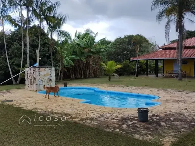 Chácara com 2500m² 3 quartos e 2 banheiros, à venda, no bairro Sítios de Recreio Mantiqueira em Caçapava