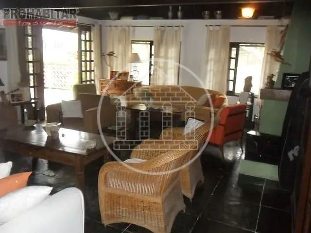 Chácara com 2000m² 3 quartos e 7 banheiros, à venda, no bairro Jardim Alpino em São Paulo