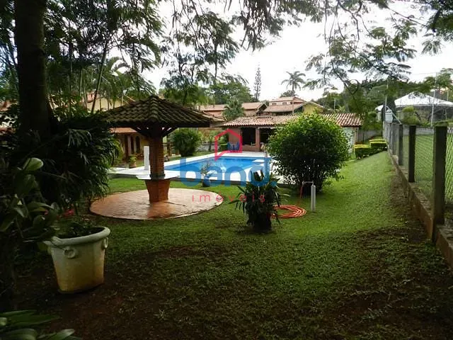 Chácara com 4100m² 7 quartos e 5 banheiros, à venda, no bairro Colina da Castelo em Porto Feliz