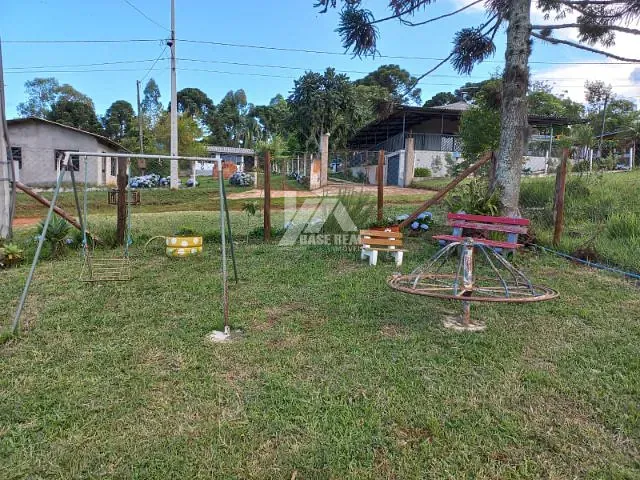 Chácara com 854m² 2 quartos e 1 banheiro, à venda, no bairro Cará-cará em Ponta Grossa
