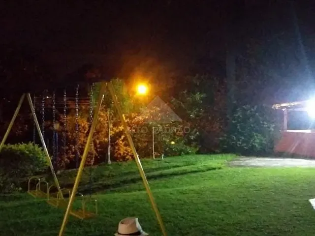 Chácara com 1800m² 5 quartos e 5 banheiros, à venda, no bairro Estância Figueira Branca em Campo Limpo Paulista
